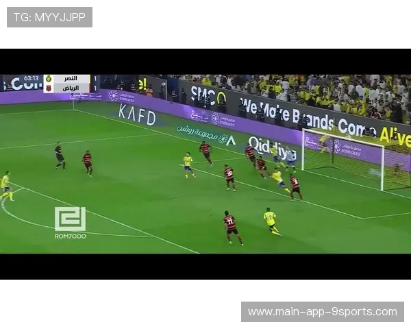 布莱顿盯C罗式正面冲击：引爆足球场的策略革命